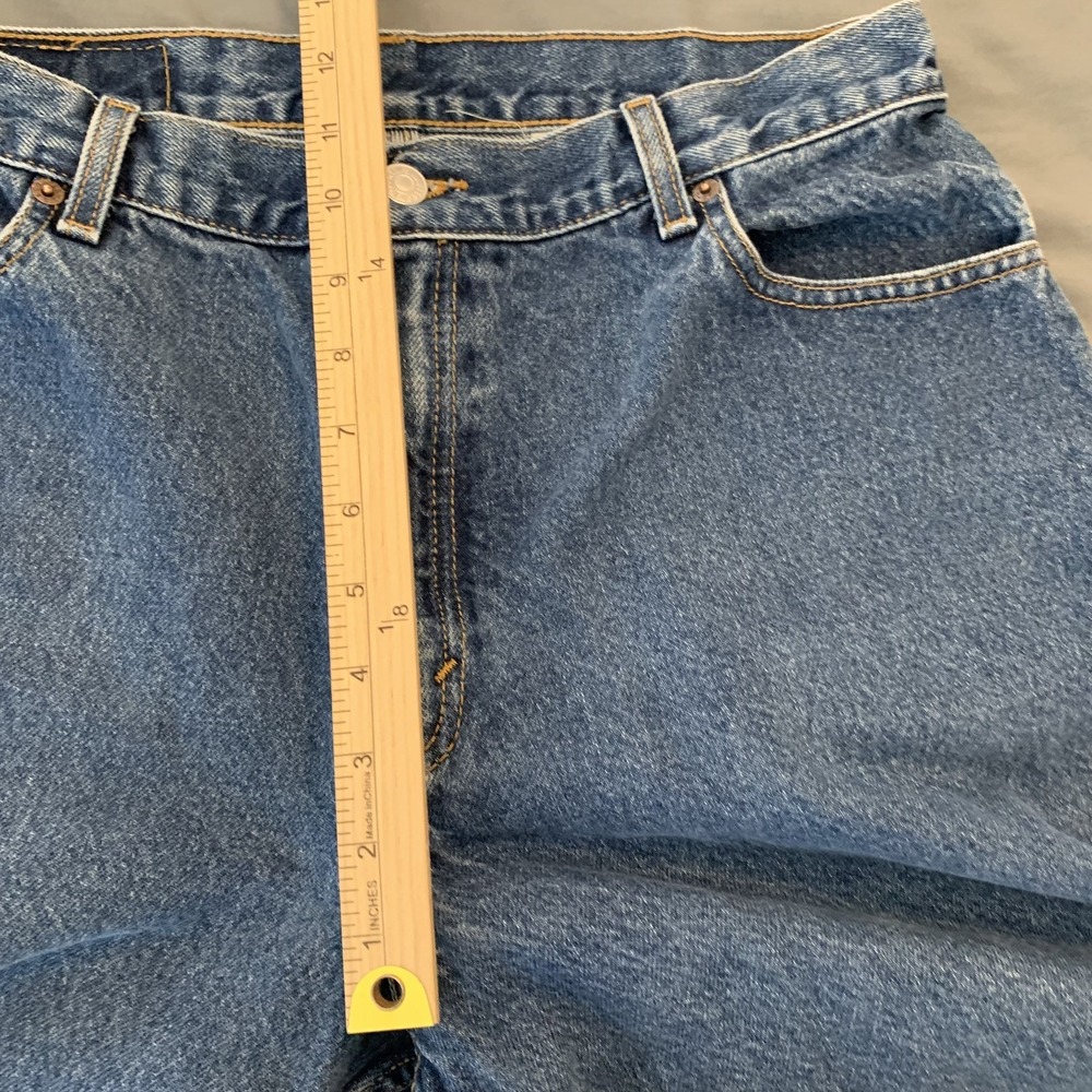 Levis 550 Shorts Womens 14 Large Blue‎ Denim Relaxed Fit Frayed Hem Tapered Leg - Picture 4 of 9